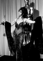 Шер: 316x450 / 32 Кб