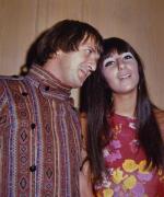 Шер: 350x420 / 39 Кб