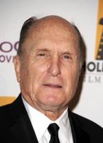 Роберт Дювалл: 291x400 / 21 Кб