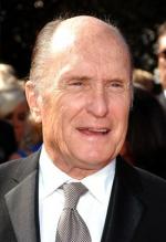 Роберт Дювалл: 275x400 / 25 Кб