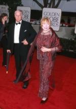 Ширли МакЛейн: 278x400 / 21 Кб