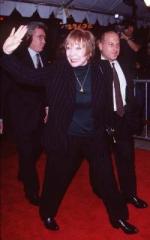 Ширли МакЛейн: 250x400 / 17 Кб