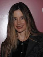 Мира Сорвино: 299x400 / 21 Кб