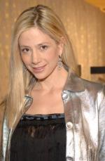 Мира Сорвино: 263x400 / 25 Кб