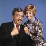 Том Босли: 496x492 / 43 Кб