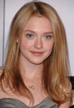 Дакота Фаннинг: 276x400 / 23 Кб
