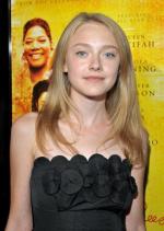 Дакота Фаннинг: 285x400 / 27 Кб