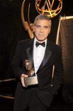 Джордж Клуни: 1365x2048 / 389 Кб
