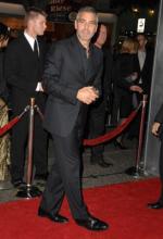 Джордж Клуни: 273x400 / 24 Кб