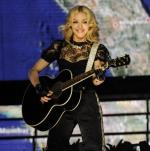 Мадонна: 399x400 / 34 Кб