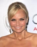 Кристин Ченоуэт: 311x400 / 20 Кб