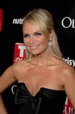 Кристин Ченоуэт: 265x400 / 17 Кб