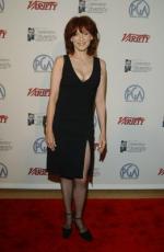 Мэрилу Хеннер: 261x400 / 20 Кб