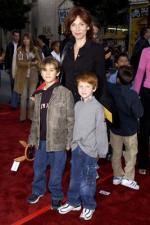 Мэрилу Хеннер: 267x400 / 30 Кб