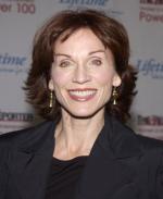 Мэрилу Хеннер: 328x400 / 23 Кб