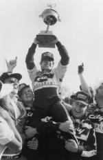 Том Круз: 828x1280 / 113 Кб