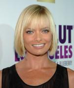 Джейми Прессли: 336x400 / 22 Кб