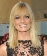 Джейми Прессли: 332x400 / 32 Кб