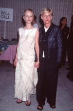 Эллен ДеДженерес: 266x400 / 22 Кб