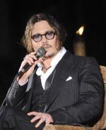 Джонни Депп: 328x400 / 25 Кб