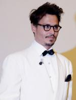 Джонни Депп: 305x400 / 15 Кб