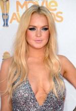 Линдси Лохан: 275x400 / 27 Кб