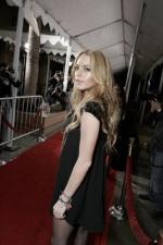 Линдси Лохан: 267x400 / 26 Кб