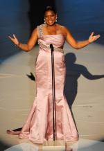 Куин Латифа: 414x600 / 37 Кб