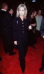 Донна Миллз: 468x783 / 42 Кб