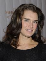 Брук Шилдс: 299x400 / 23 Кб