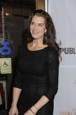 Брук Шилдс: 266x400 / 19 Кб