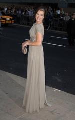 Брук Шилдс: 251x400 / 18 Кб