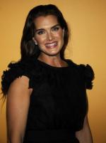 Брук Шилдс: 299x400 / 16 Кб