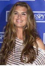 Брук Шилдс: 277x400 / 33 Кб