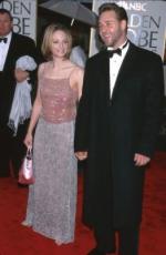 Джоди Фостер: 262x400 / 19 Кб