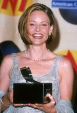 Джоди Фостер: 273x400 / 21 Кб