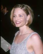 Джоди Фостер: 318x400 / 17 Кб