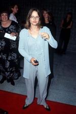 Джоди Фостер: 468x700 / 58 Кб