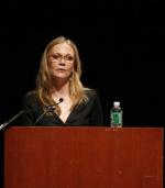 Пегги Липтон: 352x400 / 17 Кб