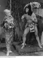 Брюс Гловер: 1546x2048 / 586 Кб