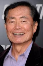 Джордж Такей: 261x400 / 20 Кб