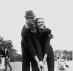 Шон Коннери: 439x428 / 24 Кб