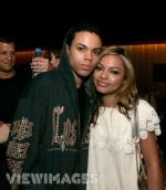  Давида Уильямс: 521x594 / 50 Кб