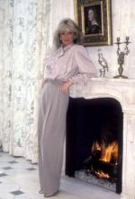 Линда Эванс: 284x420 / 25 Кб