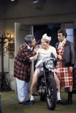 Том Босли: 283x420 / 31 Кб