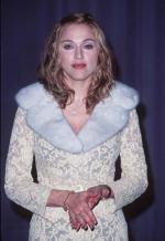 Мадонна: 468x680 / 61 Кб