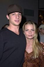 Джейми Прессли: 261x400 / 18 Кб