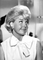 Дорис Дэй: 291x400 / 22 Кб