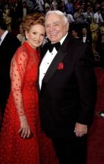 Эрнест Боргнайн: 255x400 / 23 Кб