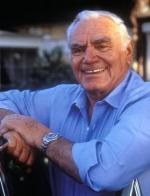 Эрнест Боргнайн: 322x420 / 25 Кб